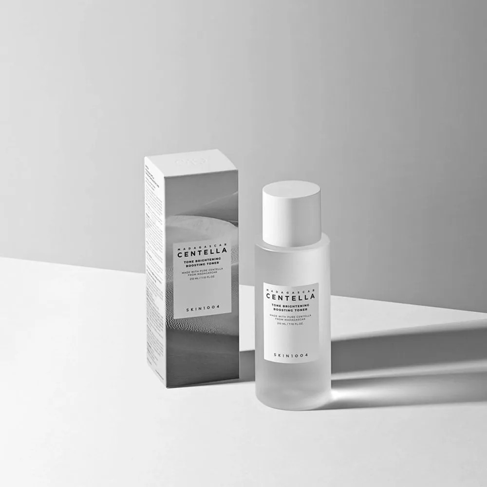 SKIN1004 Madagascar Centella Tone Brightening Boosting Toner 210ml